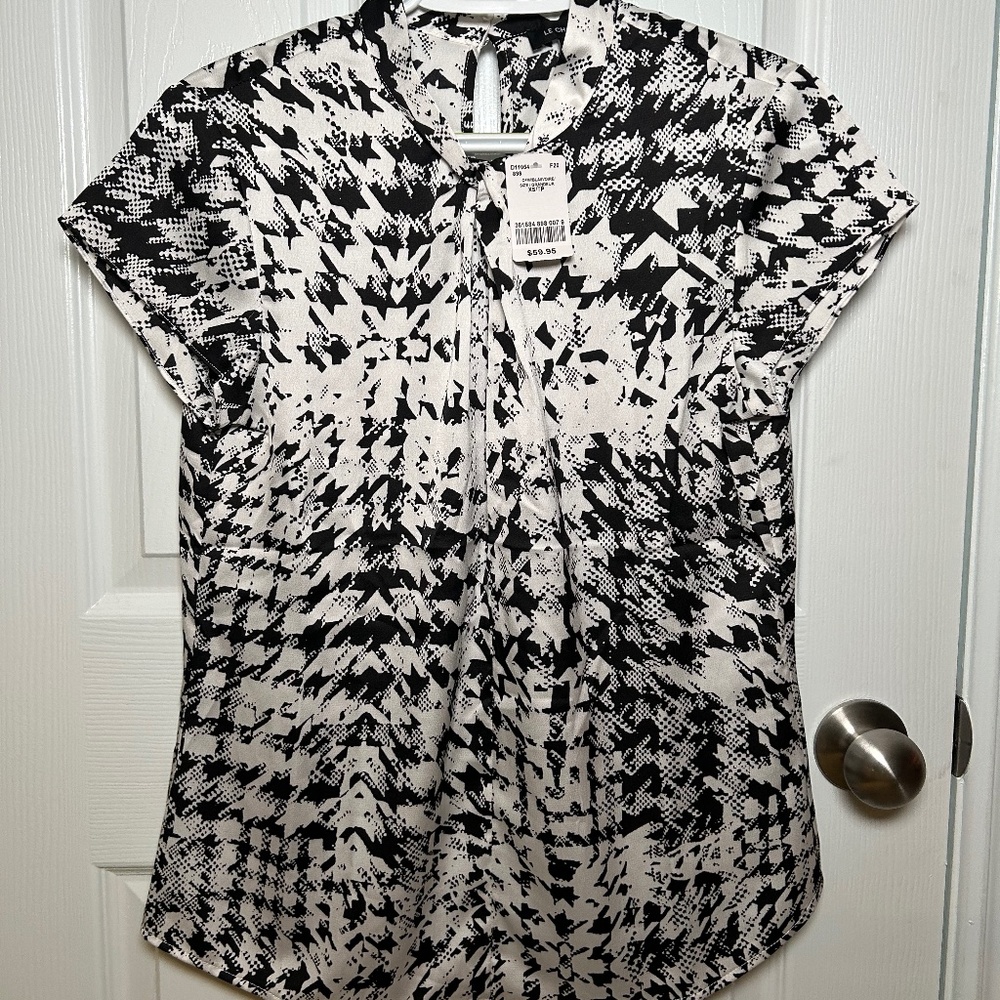 New Houndstooth Blouse